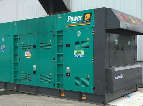 盘县升级发电机组的过程中需要注意哪些安全事项？